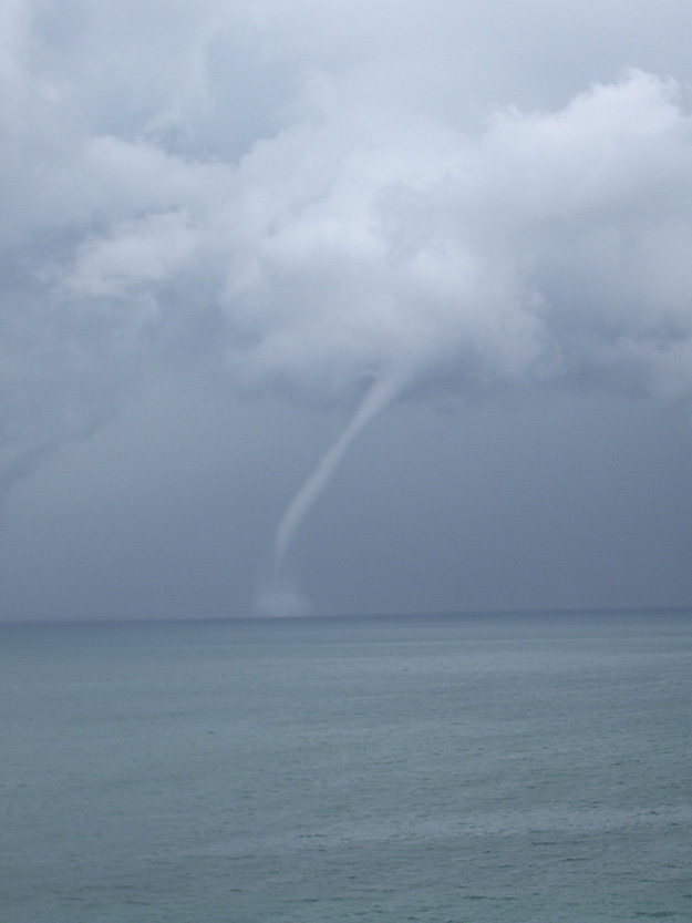 waterspout.jpg